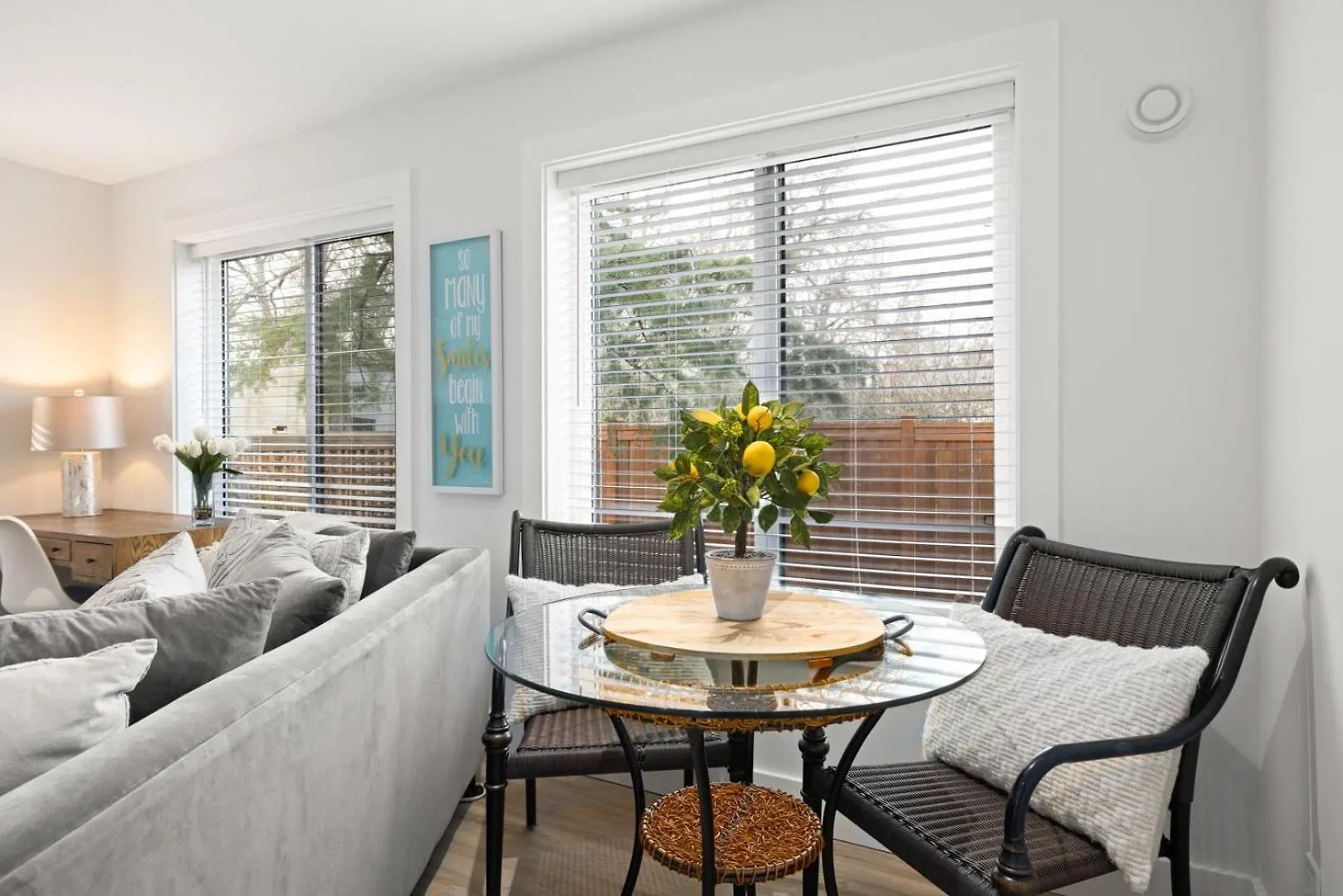 Private Modern Garden Suite, 5 Minutes To Downtown! Victoria 0*,